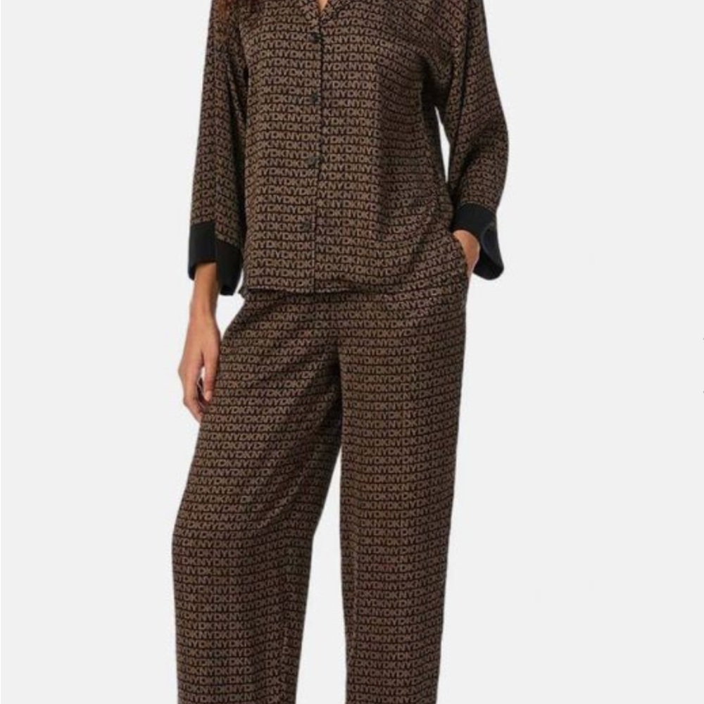 DKNY Women's Black and Brown Logo Pajama Set